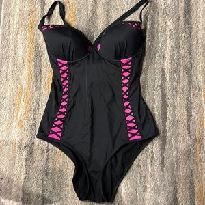 Torrid one piece size 3